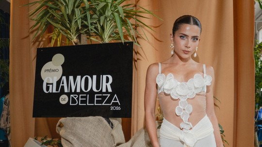 Jade Picon elege vestido de R$ 20 mil para o Prêmio Glamour de Beleza