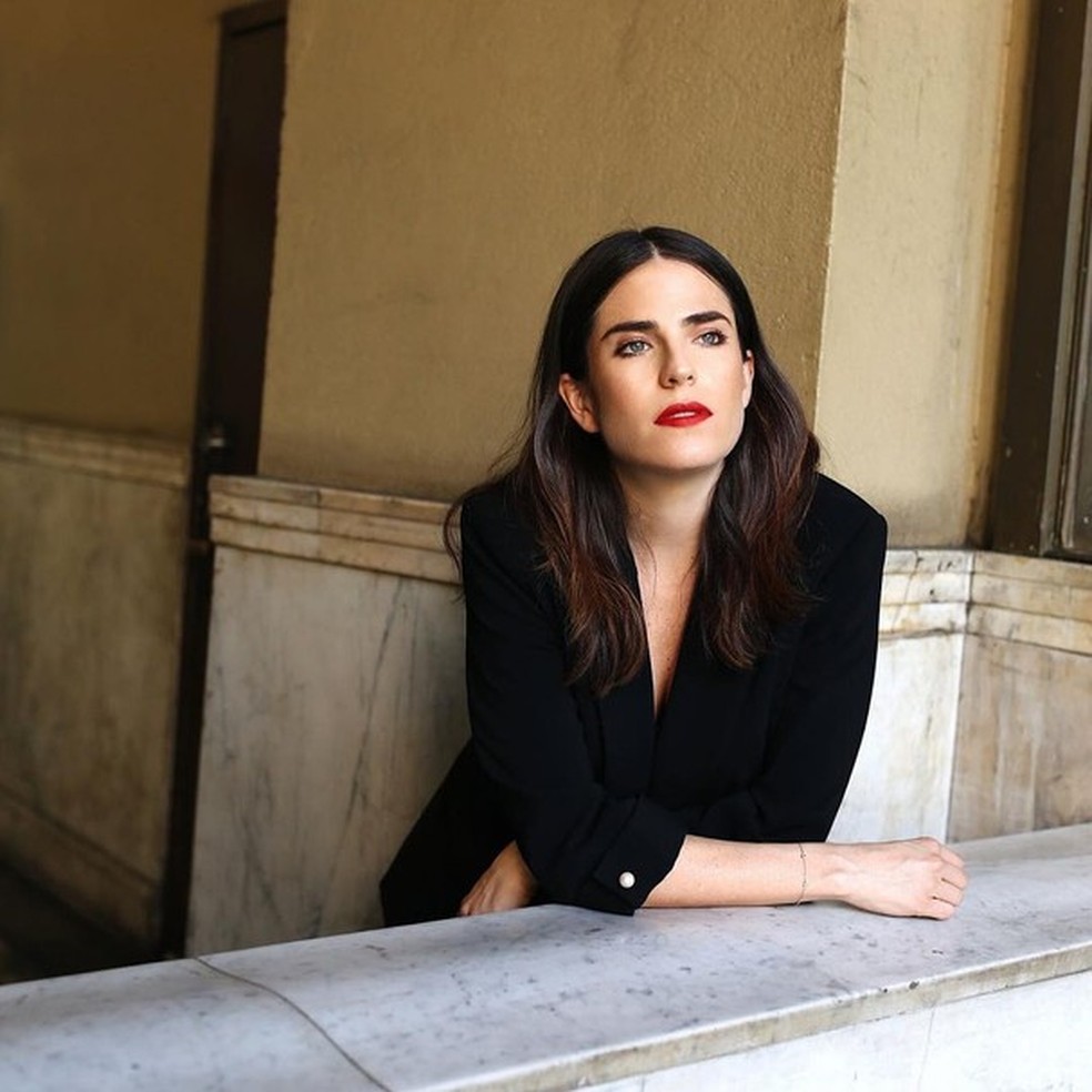 Karla Souza, de How To Get Away With Murder, afirma ter sido assediada por diretor (Foto: Instagram/Reprodução) — Foto: Glamour