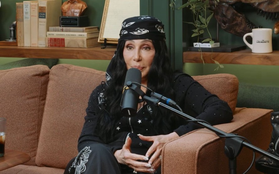 Cher relembra drama no set de 'Burlesque': 'Poderia ter sido um filme ...