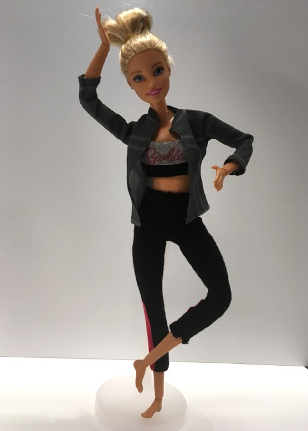 Barbie e Lala Rudge fazem parceria e lançam coleção fitness