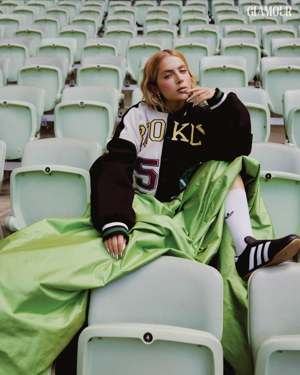 Jade Picon é a capa da Glamour de Março — Foto: Mylena Saza