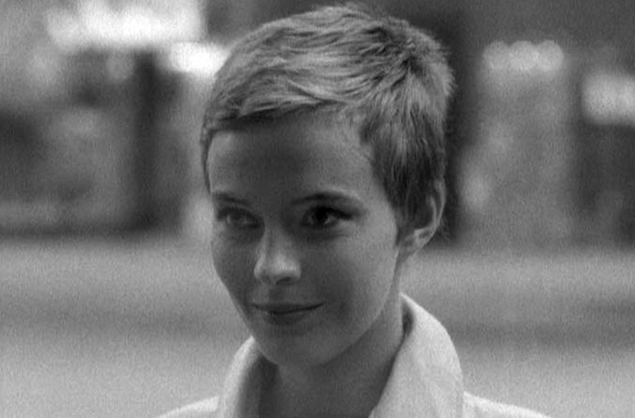 Jean Seberg é uma das precursoras e já ousava nos anos 60. Vide o filme "Breathless", de Jean-Luc Gordard