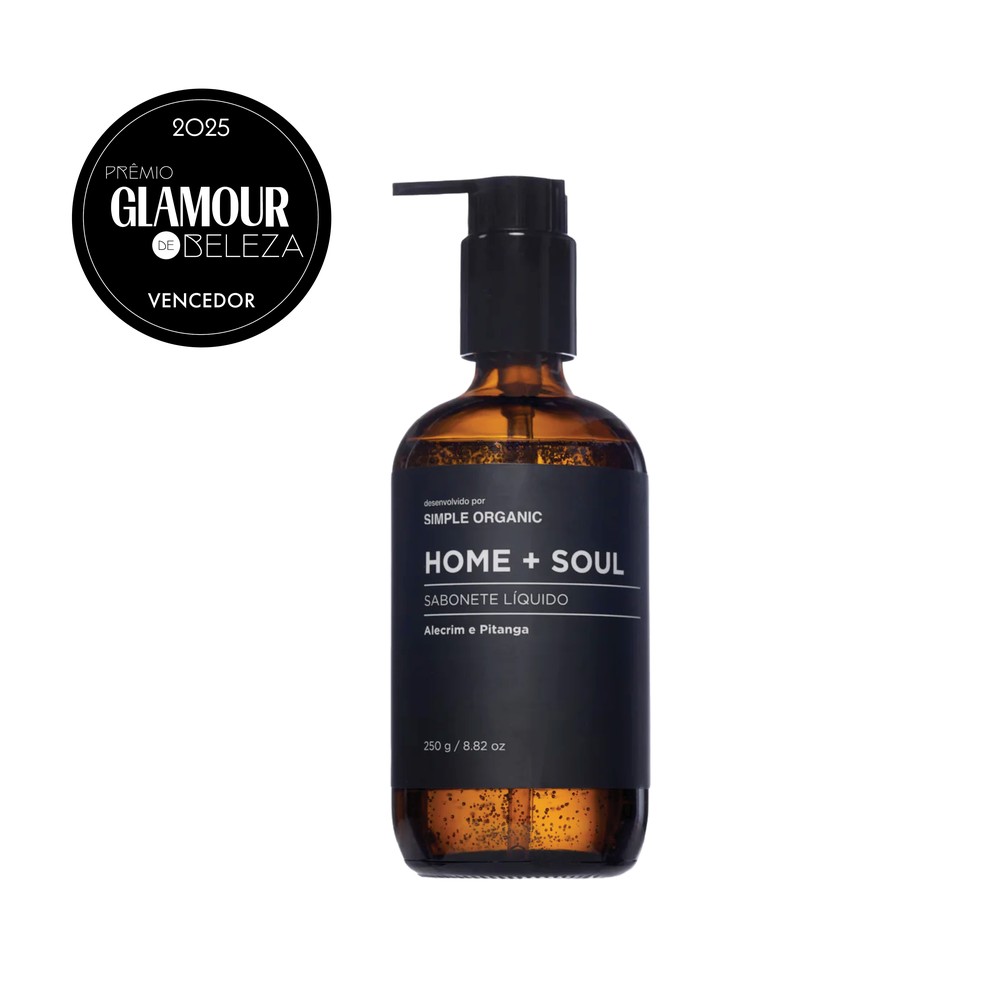 Os melhores esmaltes e produtos de cuidados para as mãos do Prêmio Glamour de Beleza 2025 — Foto: Glamour