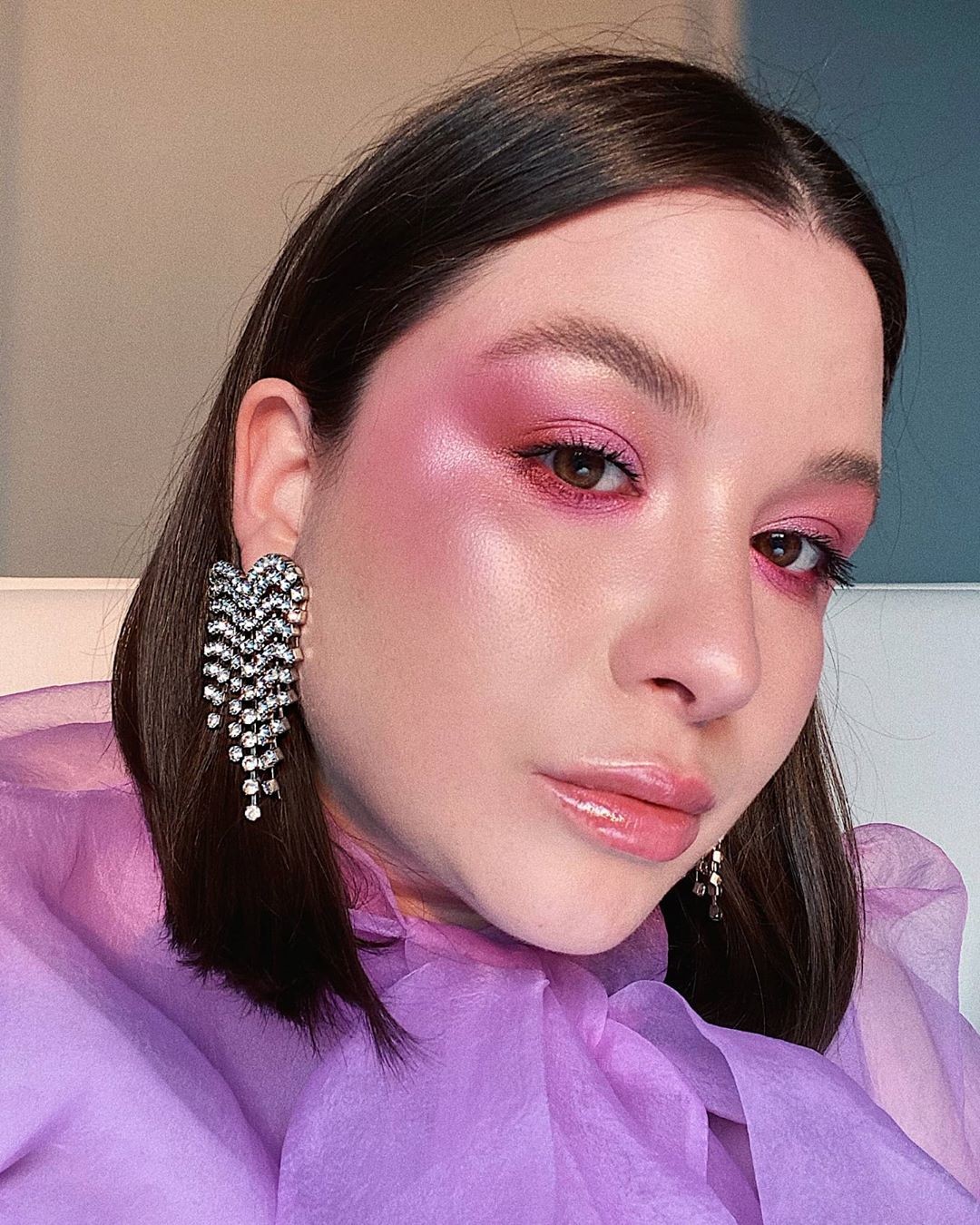 28 inspirações de make rosa para você arrasar no Geração Glamour