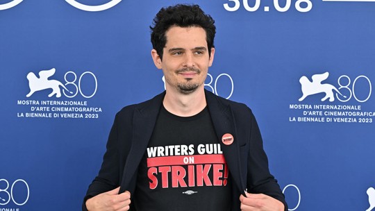 Festival de Veneza: Damien Chazelle, cineasta vencedor do Oscar, chega ao evento apoiando a greve dos roteiristas 