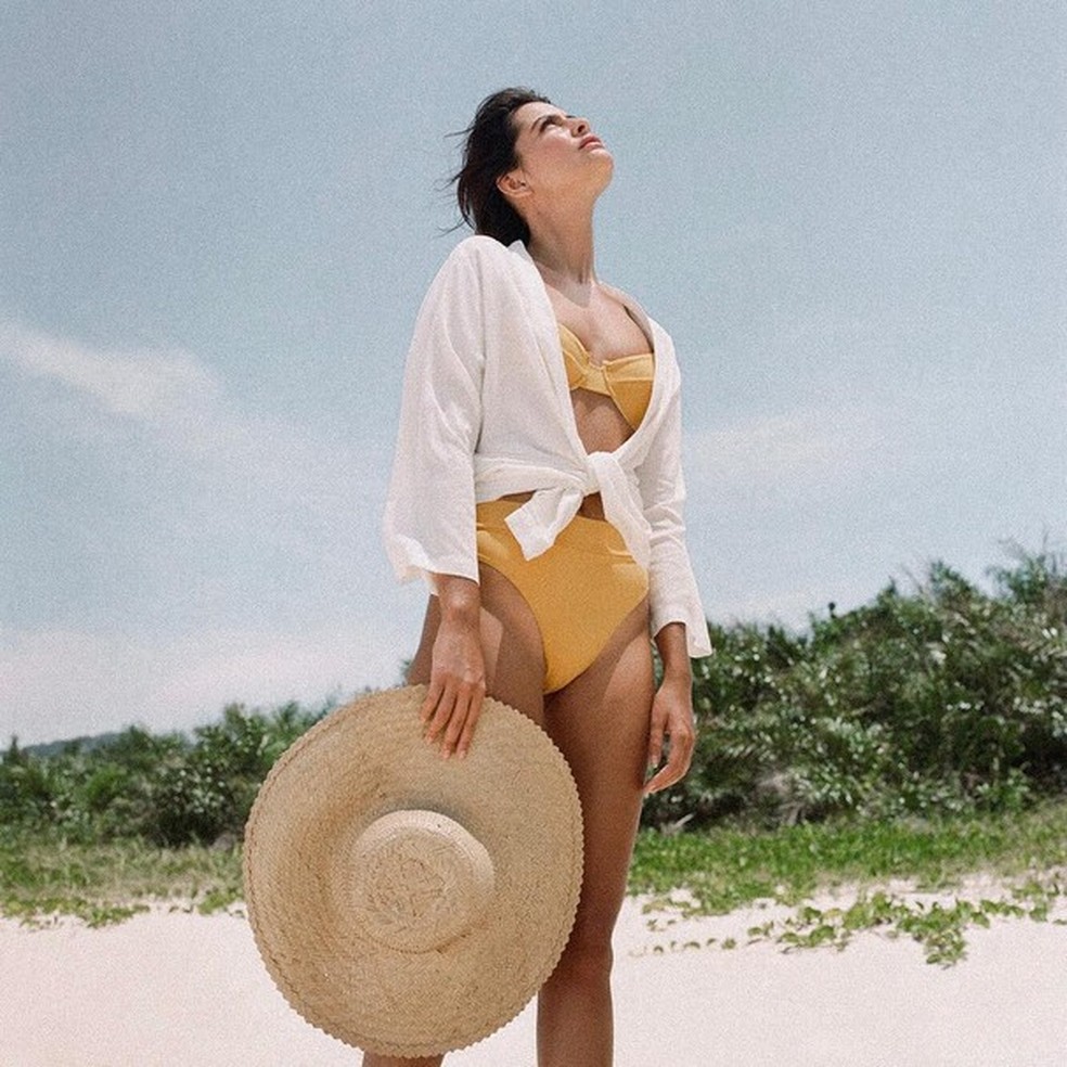 7 novas marcas de biquíni engajadas (de R$ 85 até R$ 400) (Foto: Reprodução Instagram) — Foto: Glamour