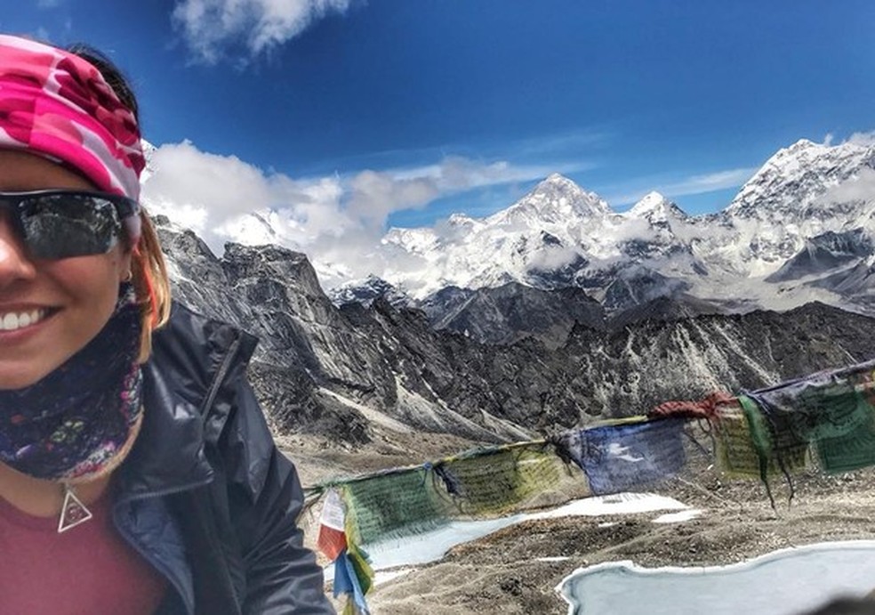 Mariela Vasconcelos desbrava o Everest sozinha (Foto: Arquivo Pessoal) — Foto: Glamour