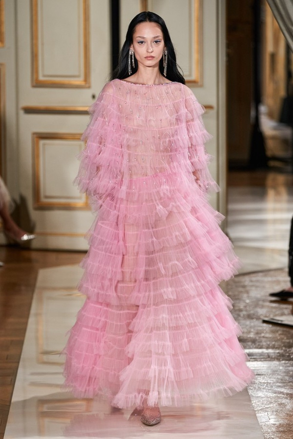 Armani Privé Alta-Costura 2021 (Foto: Getty Images) — Foto: Glamour