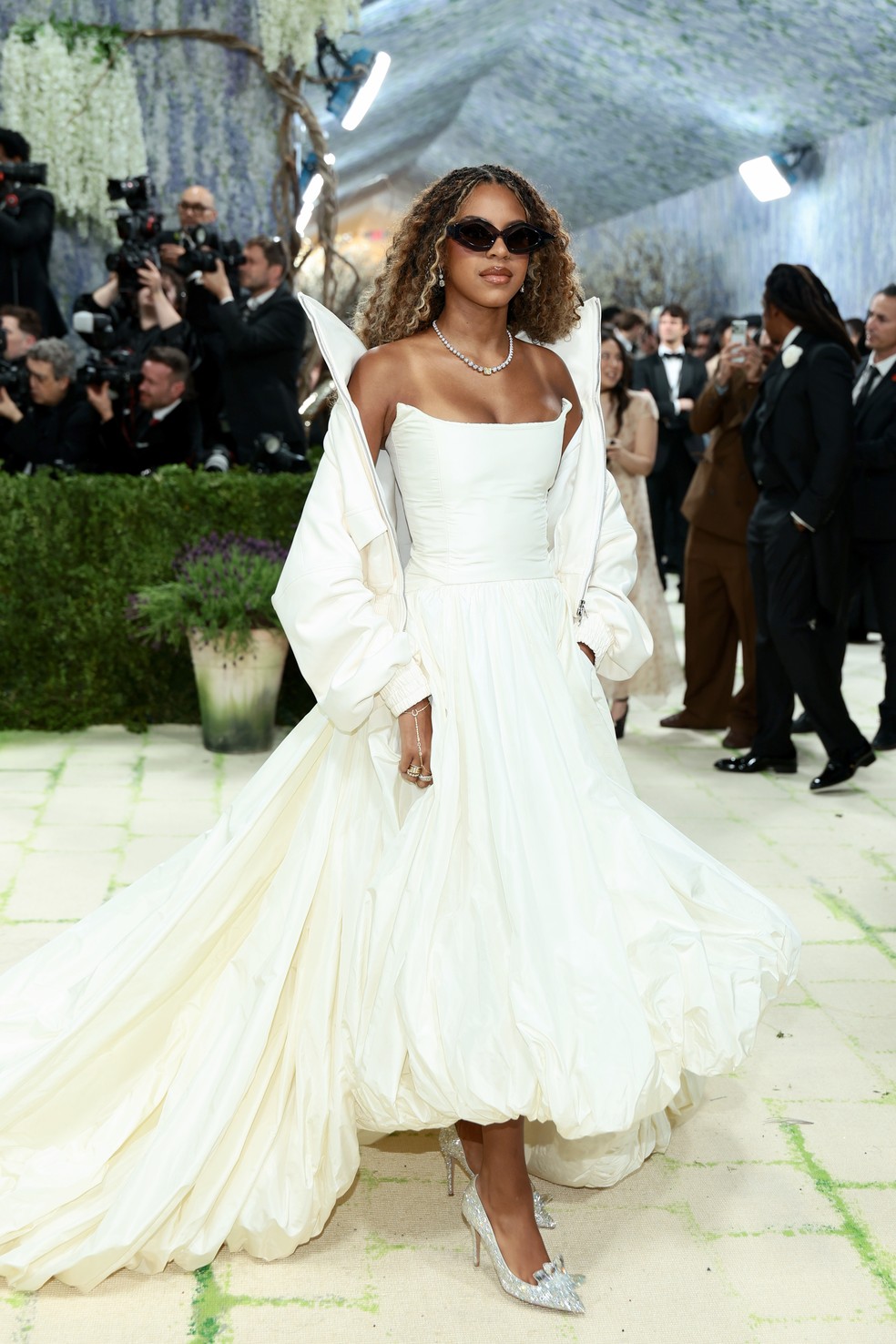 Met Gala 2026: Blue Ivy debuta no tapete vermelho com look princesa moderna — Foto: Getty Images