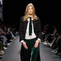 MFW: desfile Emporio Armani outono-inverno 2026 — Foto: Spotlight Launchmetrics
