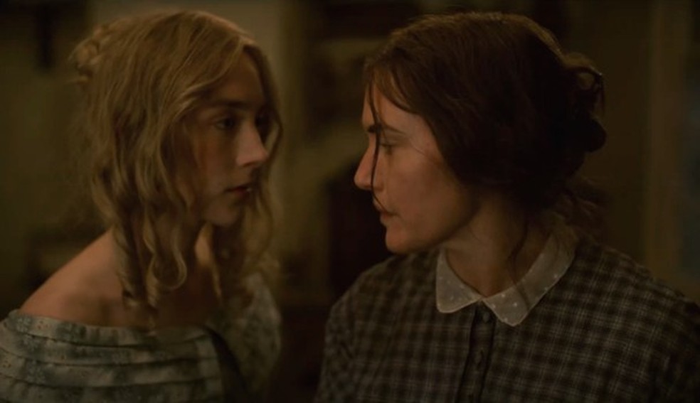 Kate Winslet se entrega de corpo e alma (como em todos os papéis que faz) para viver a paleontóloga MARY Anning (Foto: Divulgação) — Foto: Glamour