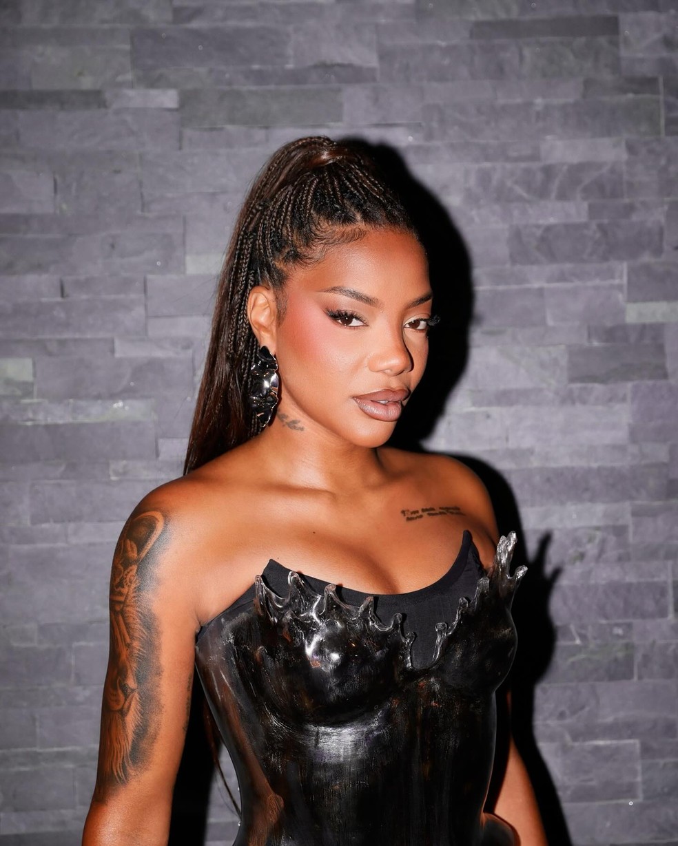 Um zoom da beleza de Ludmilla para o after do Grammy 2025 — Foto: Instagram