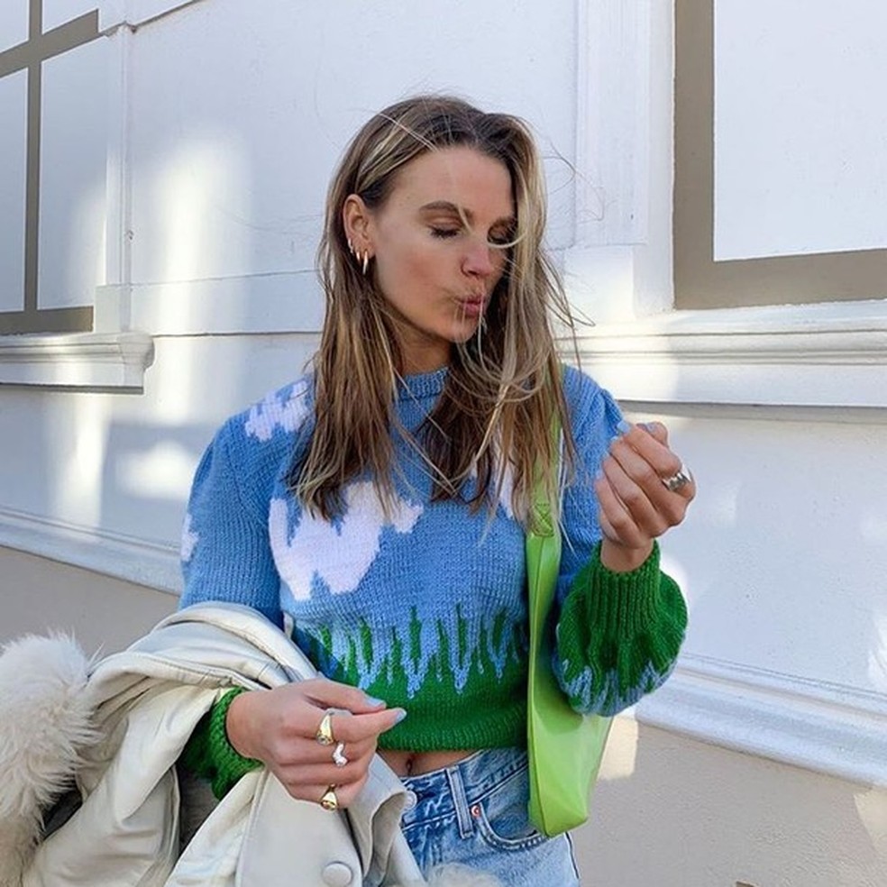 Cloud Sweater - Lirika Matoshi (Foto: Reprodução Instagram) — Foto: Glamour