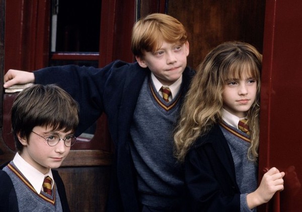 Hogwarts oferece curso de magia online - Amora Literária