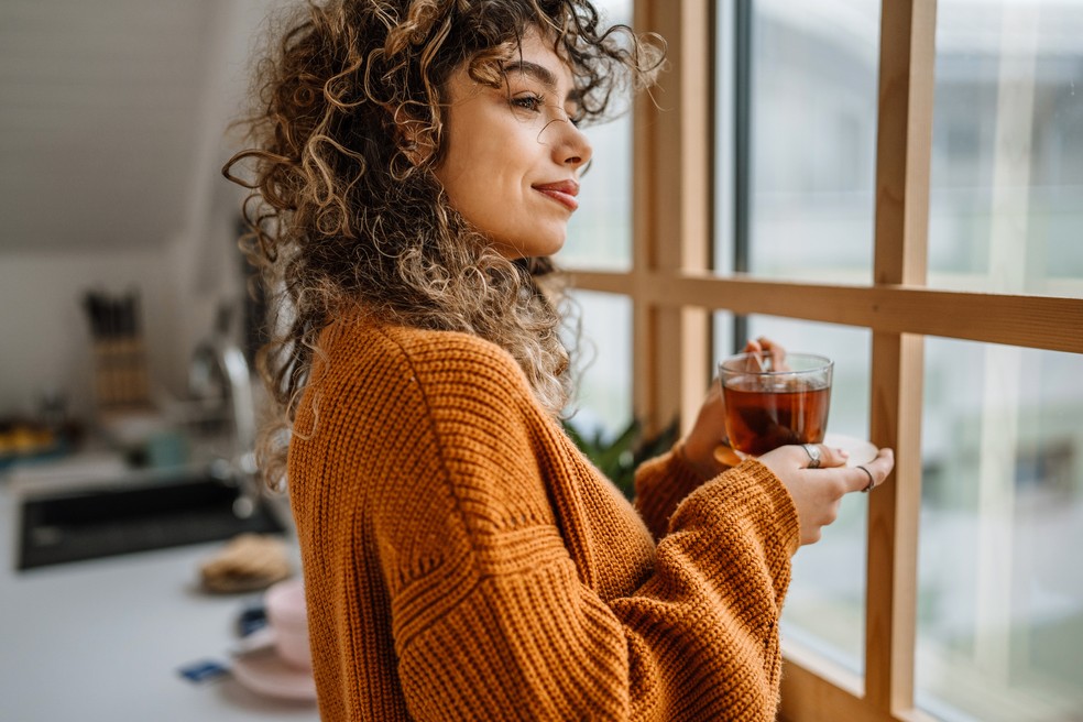 Descanso sem culpas: tirar um tempo para não fazer nada pode fazer a diferença na sua rotina — Foto: Getty Images