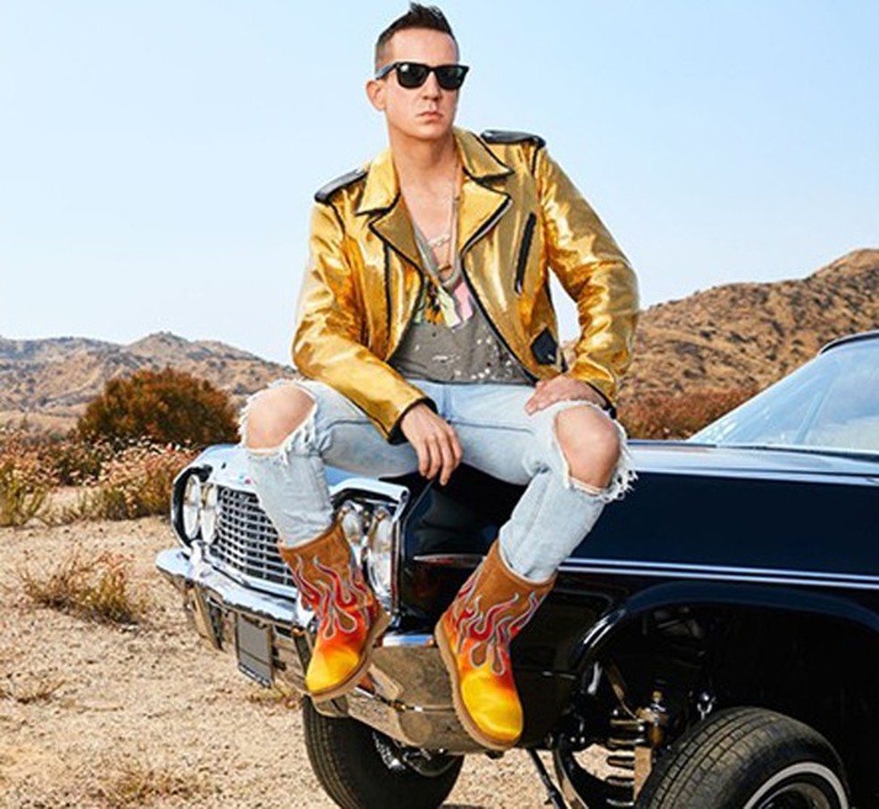 Coleção jeremy scott online