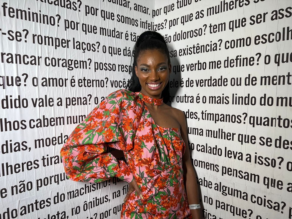 Tina Calamba — Foto: Glamour Brasil