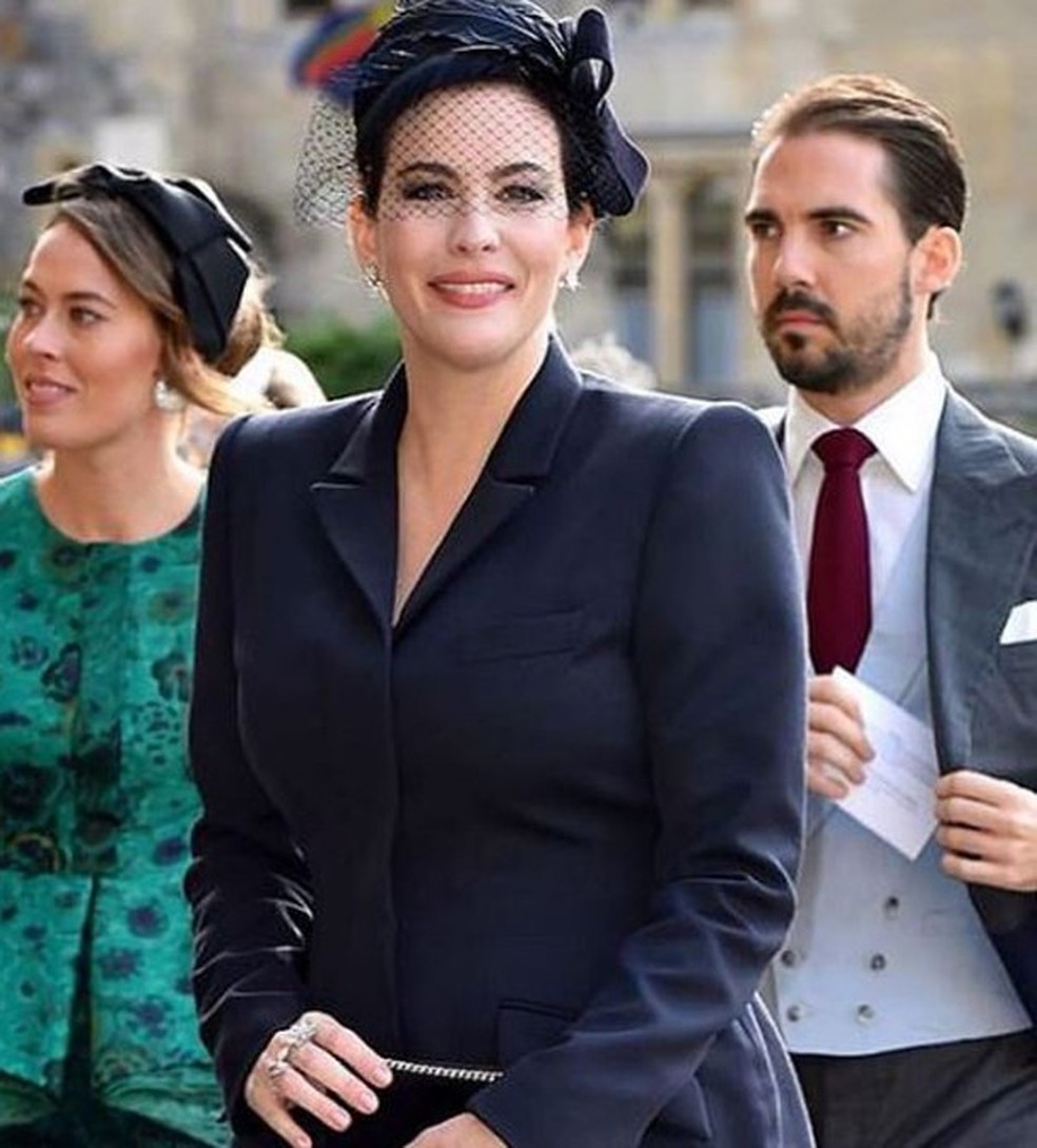 Looks dos convidados para o casamento da princesa Eugenie (Foto: Getty Images ) — Foto: Glamour