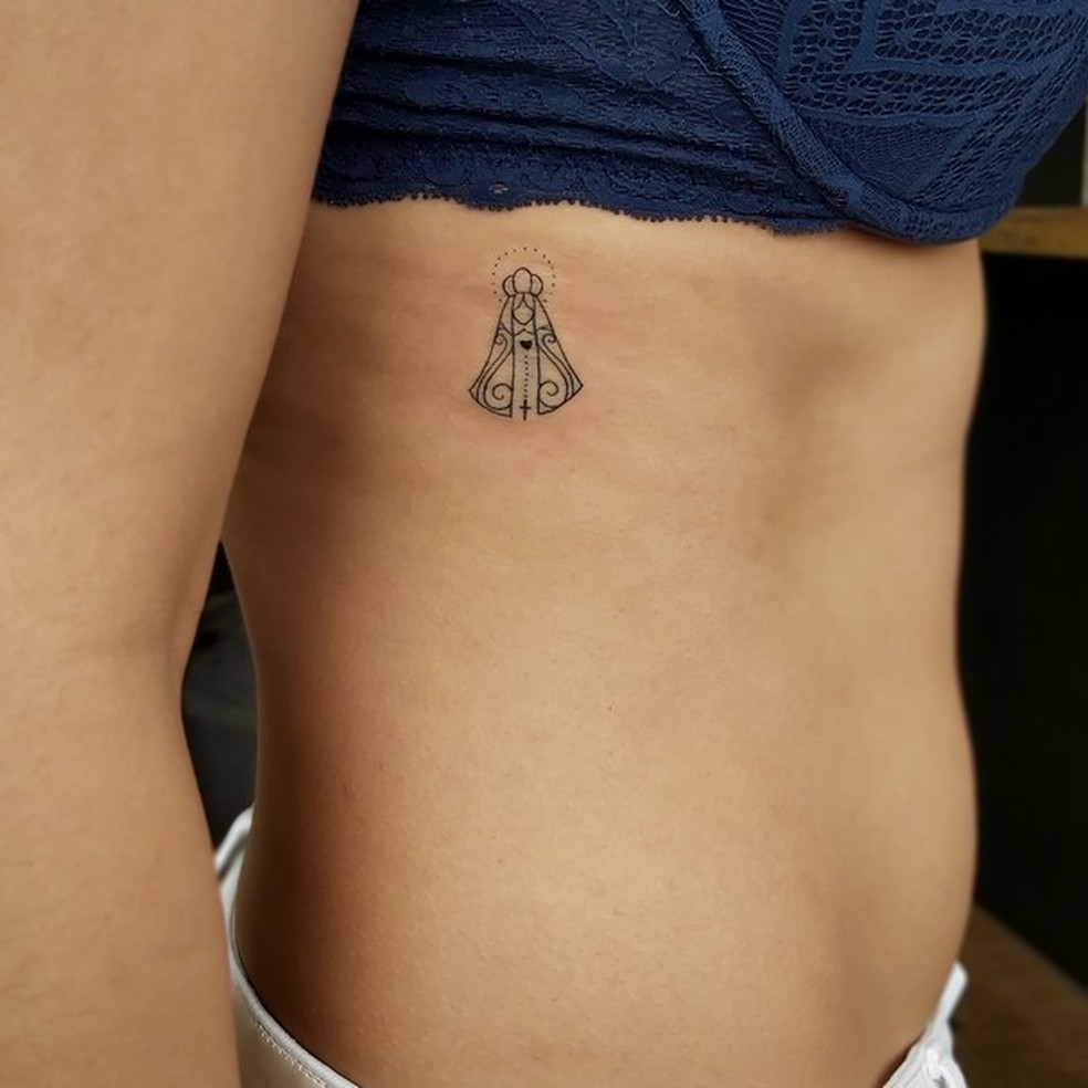 10 estilos de tatuagem mais procurados no Brasil (Foto: @tattoogabicarrato ) — Foto: Glamour