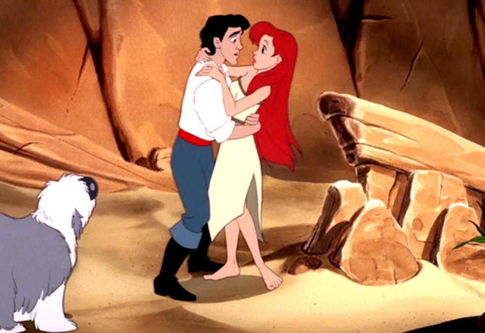 O encontro entre Ariel e o príncipe Eric (Foto: Reprodução) — Foto: Glamour