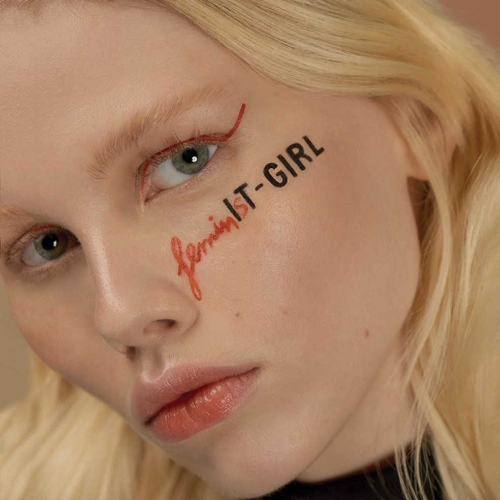 Beleza ortográfica (Foto: Hick Duarte) — Foto: Glamour