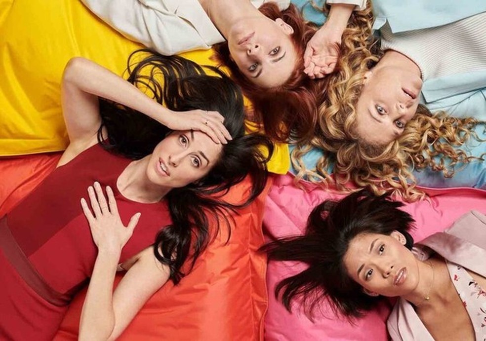 Astrologia: descubra qual série maratonar de acordo com o seu signo (Foto: Divulgação) — Foto: Glamour