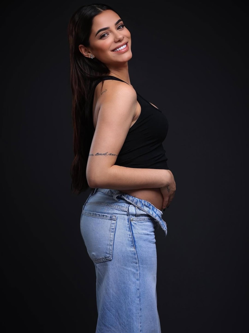 Key Alves exibe barriga da primeira gravidez e comemora: "15 semanas" — Foto: Reprodução/Instagram
