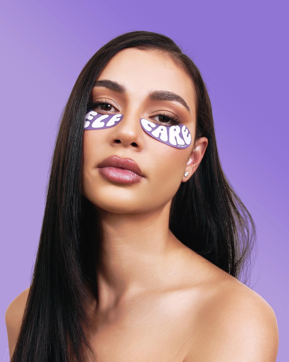 Os eye patches são os novos objetos de desejo e símbolo de status da beleza — Foto: @kncbeauty