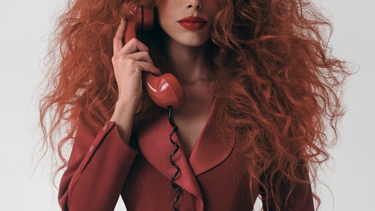Giovanna Lancellotti dá vida à Senhorita Belo para anunciar a collab de Quem Disse, Berenice? com “As Meninas Superpoderosas” Giovanna Lancellotti dá vida à Senhorita Belo para anunciar a collab de Quem Disse, Berenice? com “As Meninas Superpoderosas”