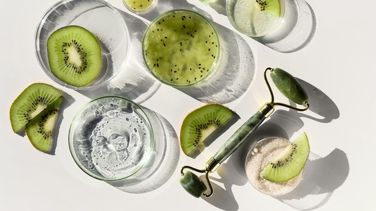 Upcycling de ingredientes é a nova fronteira de sustentabilidade nos cosméticos; entenda a técnica