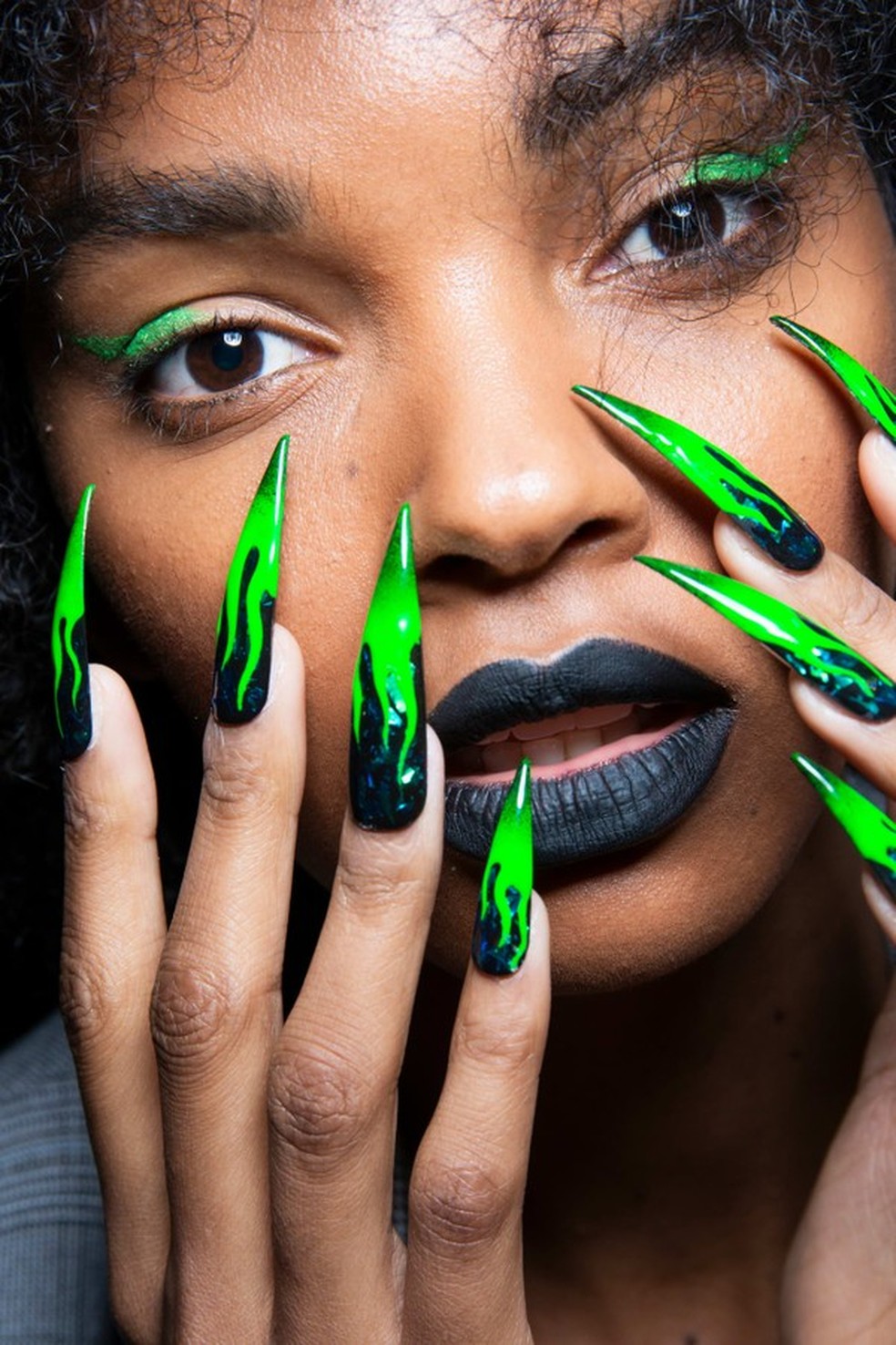 Nail Art no desfile da The Blonds (Foto: Imaxtree e Cortesia ) — Foto: Glamour