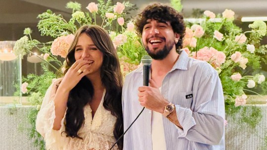 Rafa Kalimann abre galeria e mostra chá de bebê da filha: "Estou encantada"