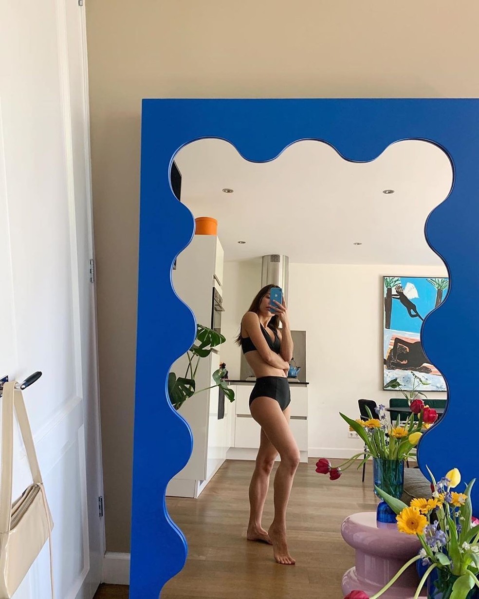 Espelhos diferentões (Foto: Reprodução Instagram) — Foto: Glamour