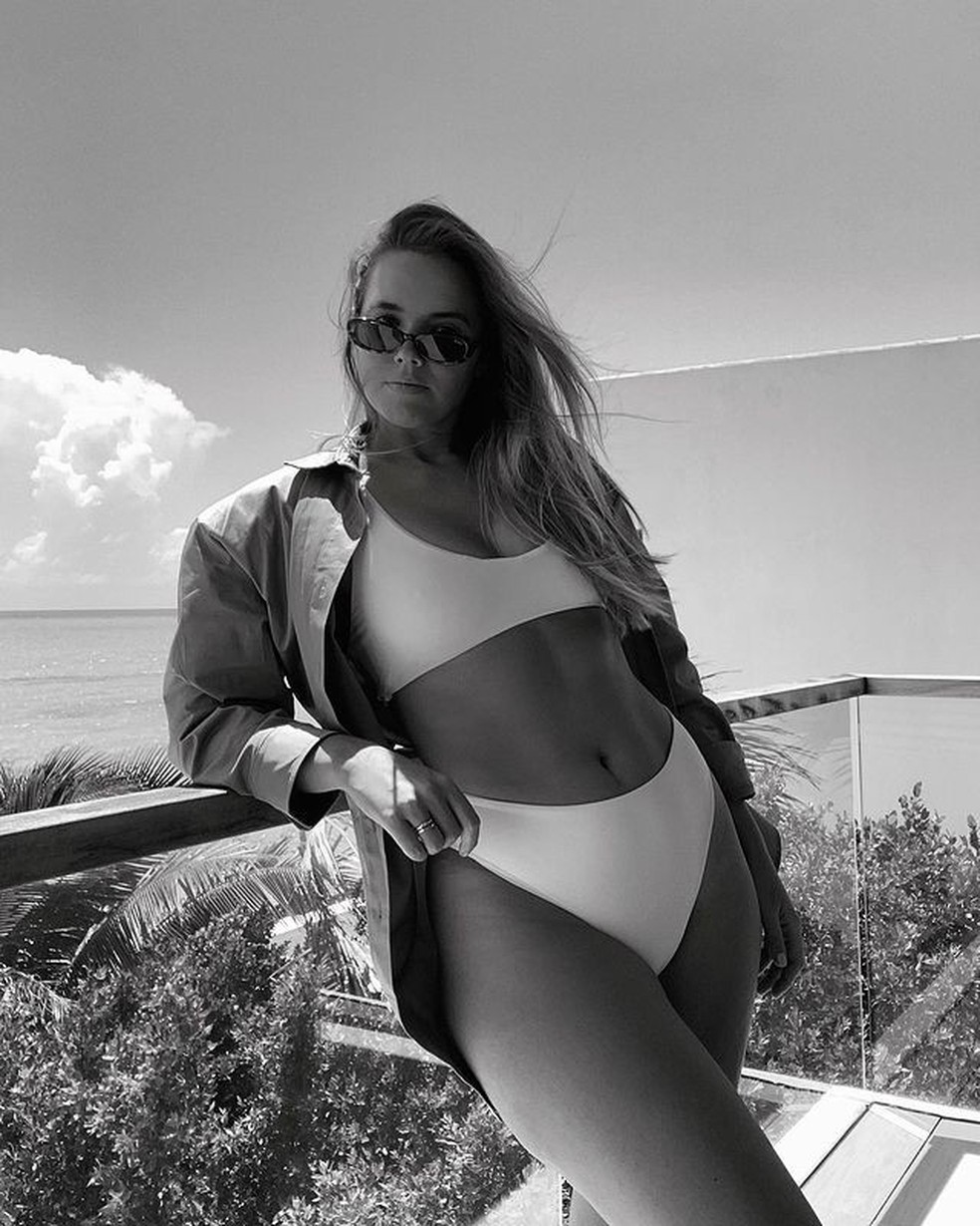 A modelo Bree McCann é considerada como uma Curvy Model (Foto: Reprodução/ Instagram @breekmccann) — Foto: Glamour