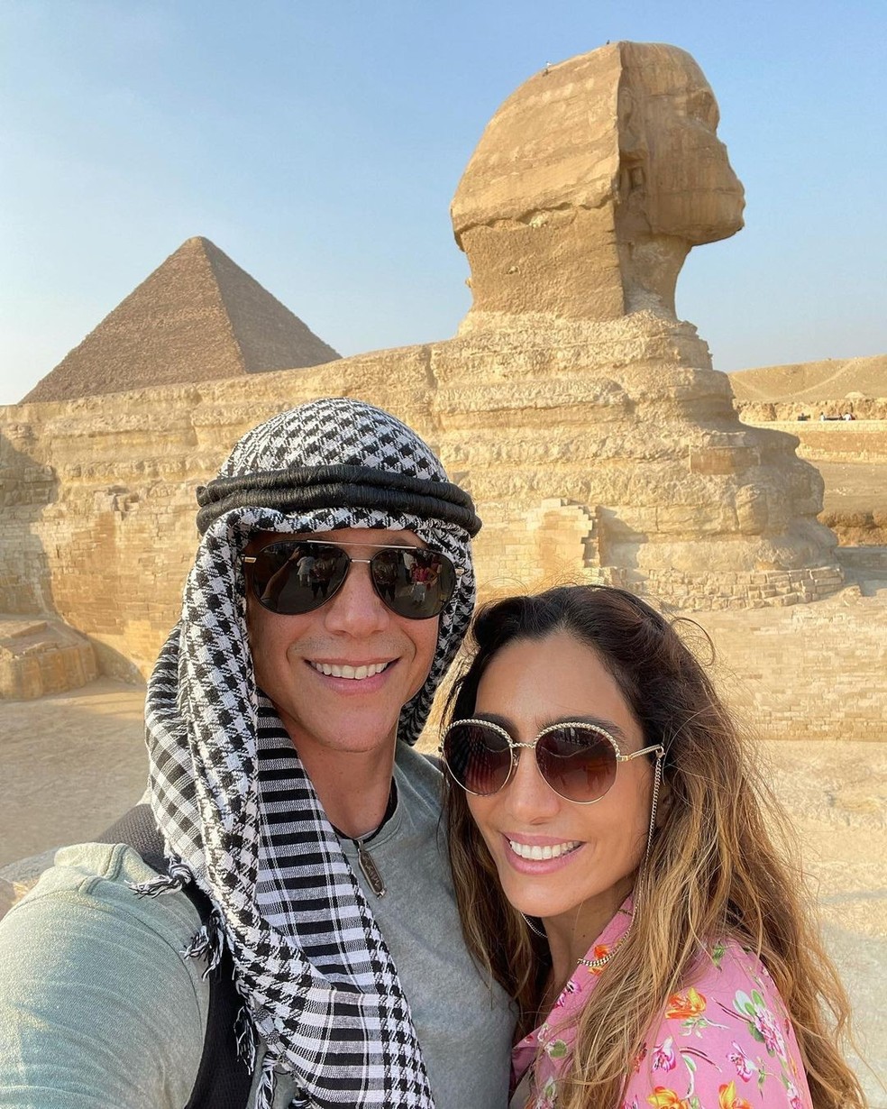 Marcio Garcia e Andrea Santa Rosa fazem passeio no Egito