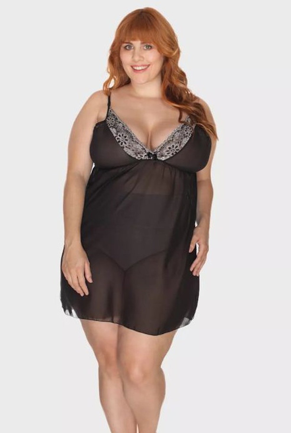 A camisola não precisa mais ser sem graça! Pode ser transparente e com renda. A peça custa R$71,00 (Foto: Divulgação) — Foto: Glamour