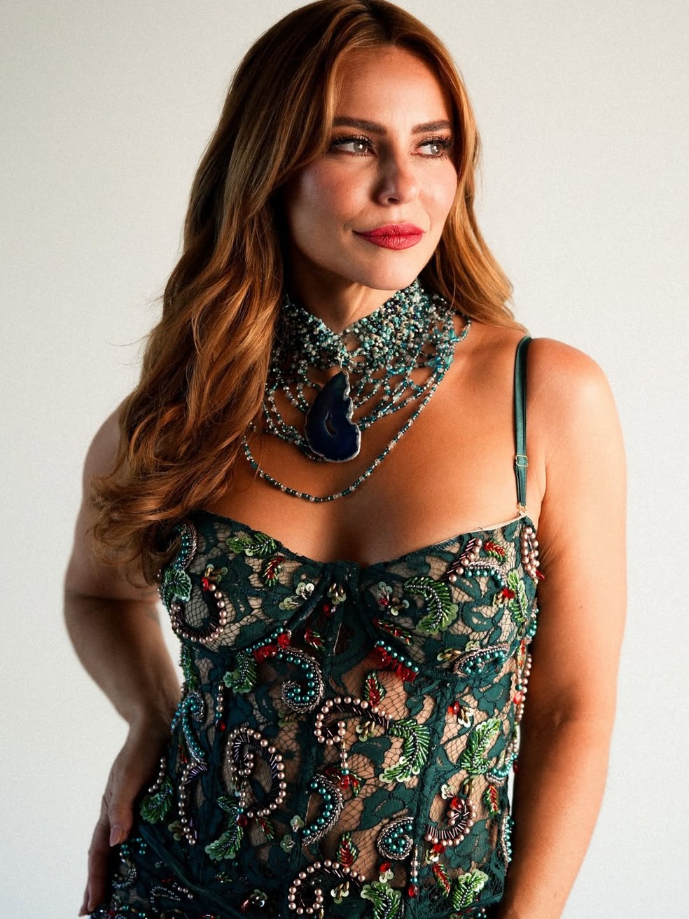 Paolla Oliveira — Foto: Reprodução/Instagram/@rafaelreisr