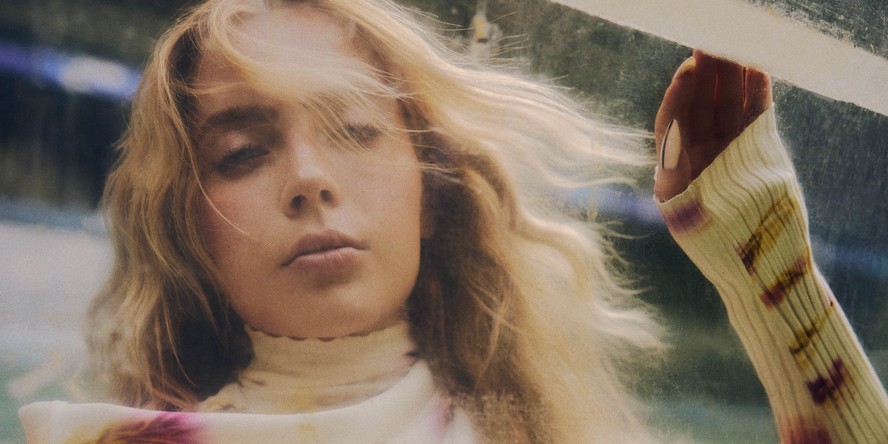 Jade Picon é a capa da Glamour de Março