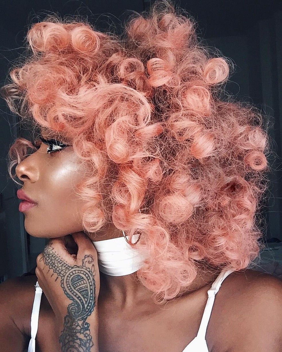 Peach Fuzz no cabelo — Foto: @nyane