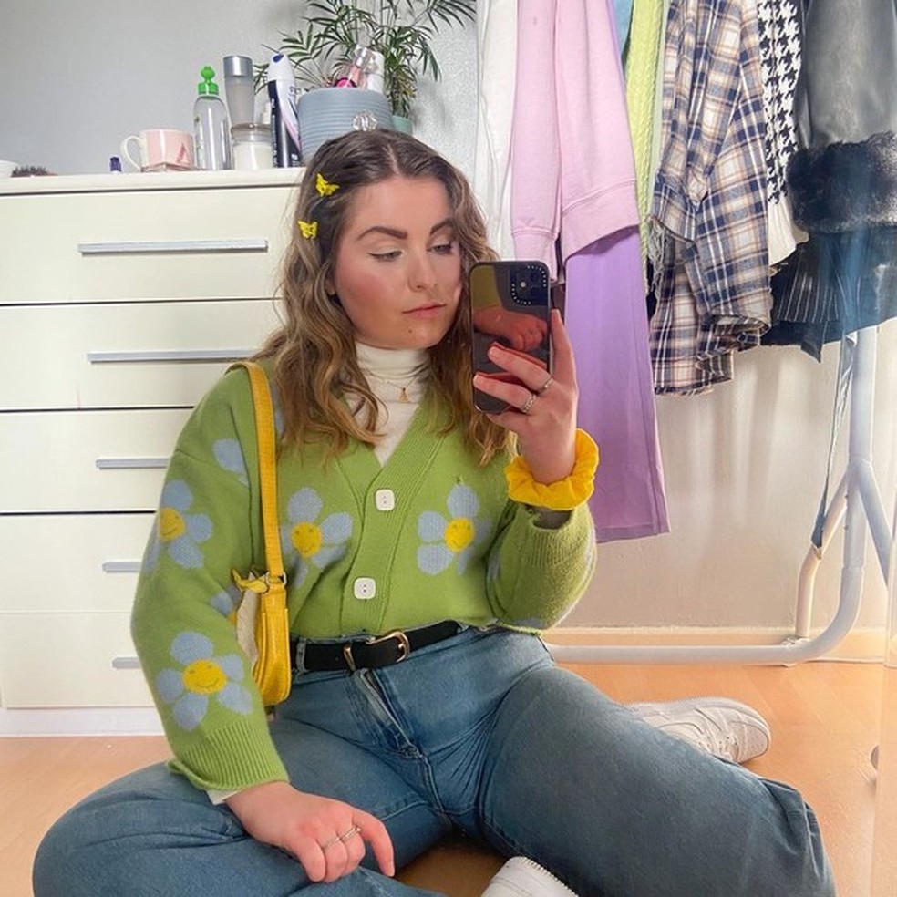 Tendência: borboletas nos looks (Foto: @midsizegal) — Foto: Glamour