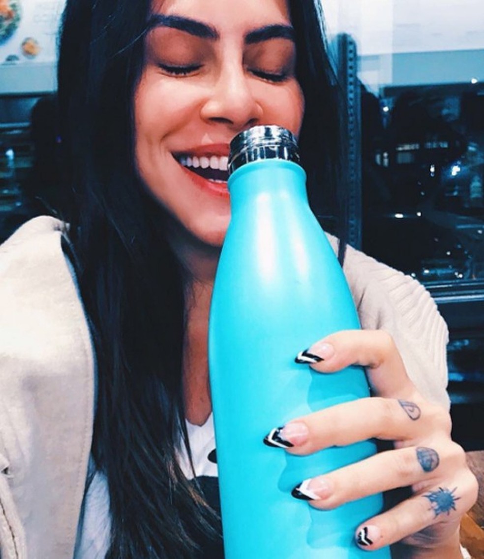 Cleo Pires aposta em unhas stiletto (Foto: Instagram/Reprodução) — Foto: Glamour