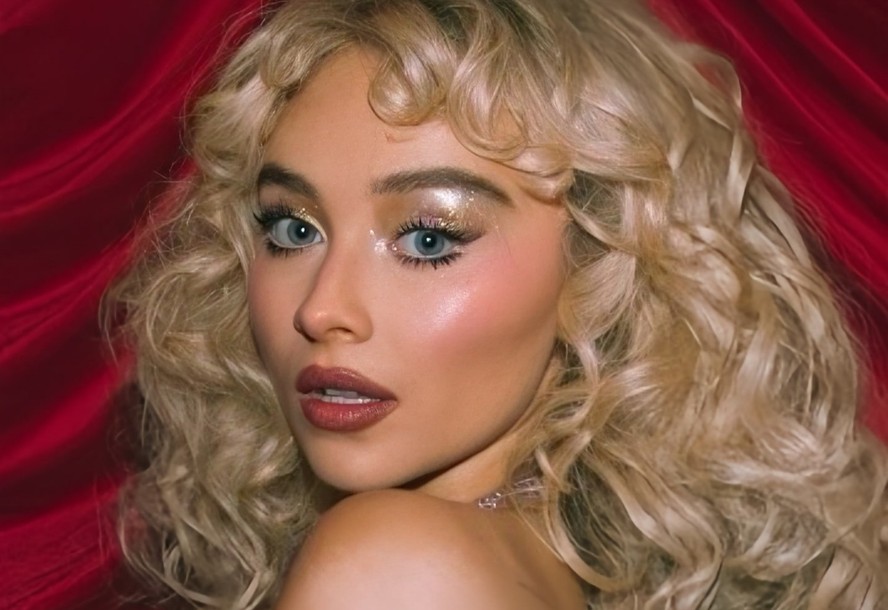 7 blushes cor-de-rosa para conquistar as bochechas pink de Sabrina Carpenter