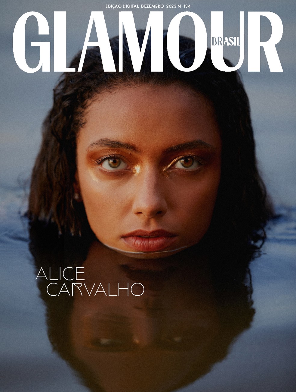 Larissa Manoela é capa da Glamour de outubro