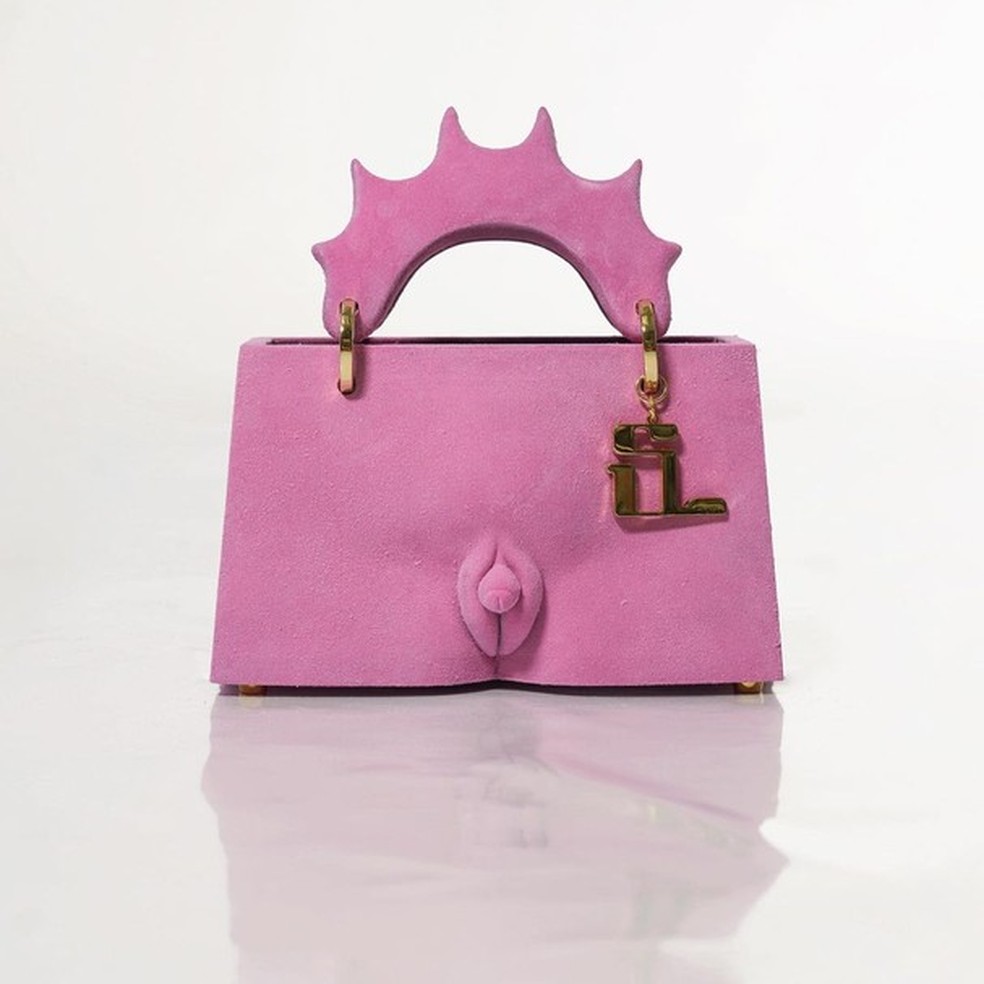 Bolsa no formato de genitália do artista Stef Van Looveren (Foto: @stefvanlooveren) — Foto: Glamour