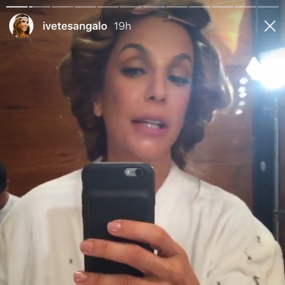 Ivete Sangalo mostra os bastidores da transformação capilar (Foto: Reprodução/ Instagram) — Foto: Glamour