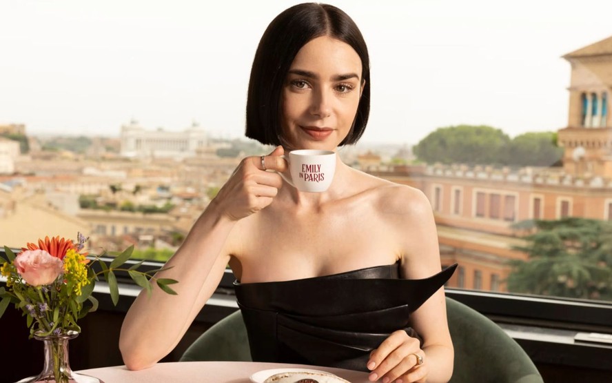 Lily Collins em 'Emily em Paris'