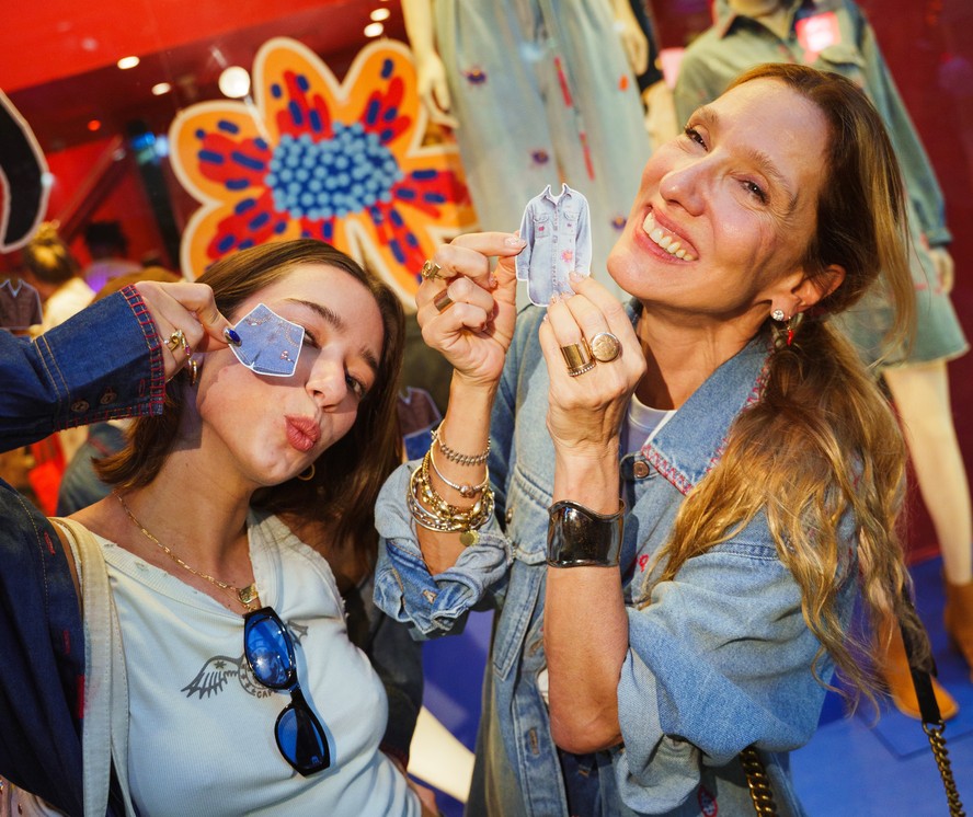 Trio carioca: Chica e Isabela Capeto renovam peças do acervo da Cantão em nova collab