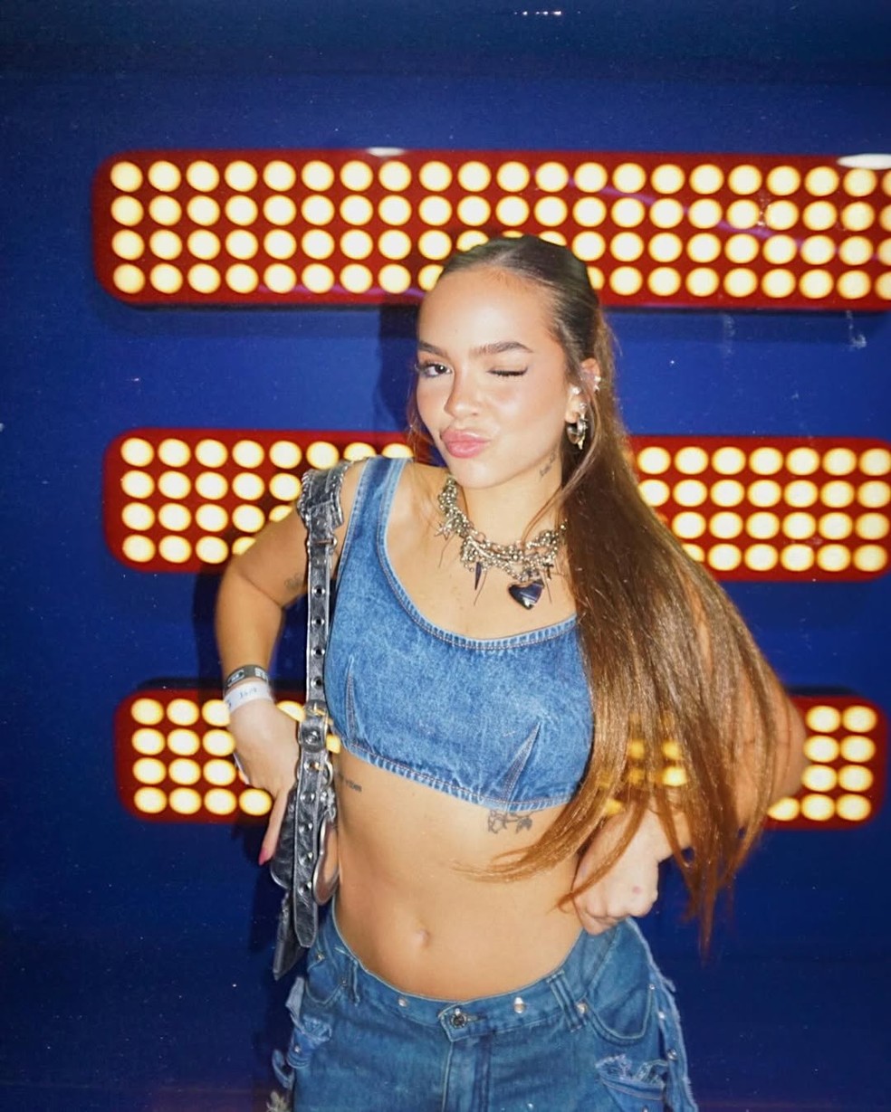 Colares maxi: o acessório do verão que conquistou as celebridades — Foto: Reprodução/Instagram