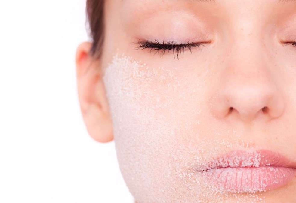 Rose de Mer é o peeling que promete resolver todos seus problemas de pele (Foto: Shutterstock) — Foto: Glamour