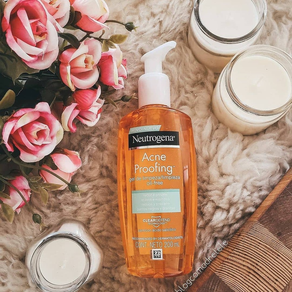 Gel de limpeza Acne Proofing — Foto: Reprodução Instagram/@drogariasantoantonio_brotas